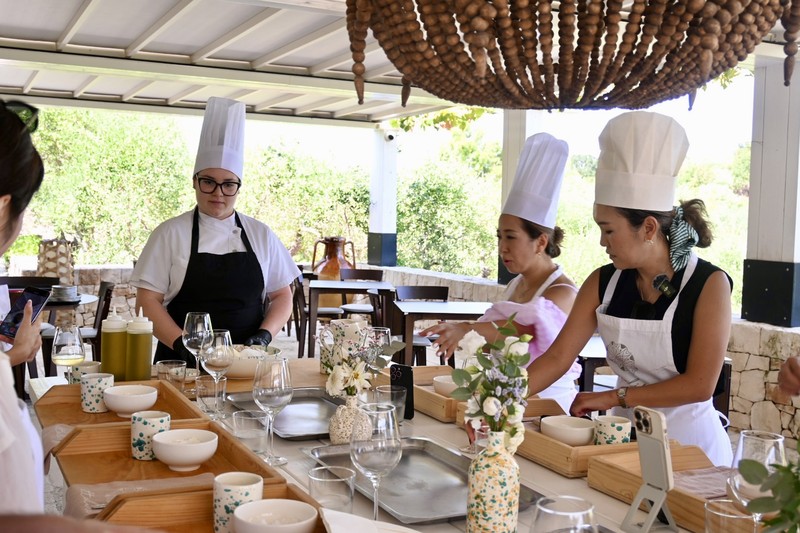 6歳の頃からオレキエッテを作り続けているというシェフのロザンナさん