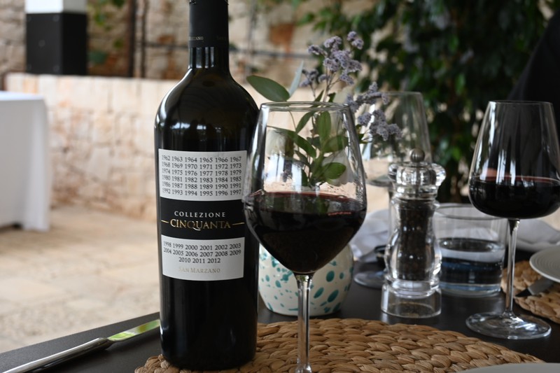 「チンクアンタ」はブランド生誕50周年を記念して造られた一本。