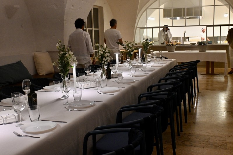 本社の中に突如現れた1日限りのダイニングスペース。