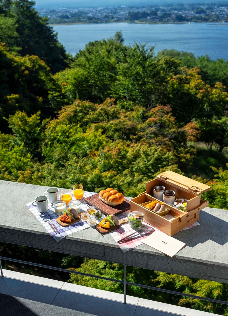 「星のや富士」「コーヒーディスカバリー」