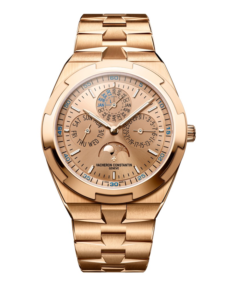 「オーヴァーシーズ エクストラフラット・パーペチュアルカレンダー」自動巻き、18KPGケース(41.5mm)✕ブレスレット(インターチェンジャブルのラバーストラップが2本付属)。1936万円/ヴァシュロン・コンスタンタン