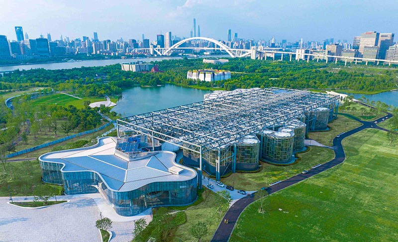 オーストリアのDelugan Meissl Associated Architectsが設計。