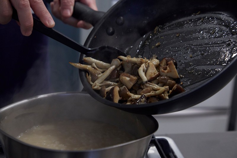 野本やすゆき レシピ きのこのリゾット