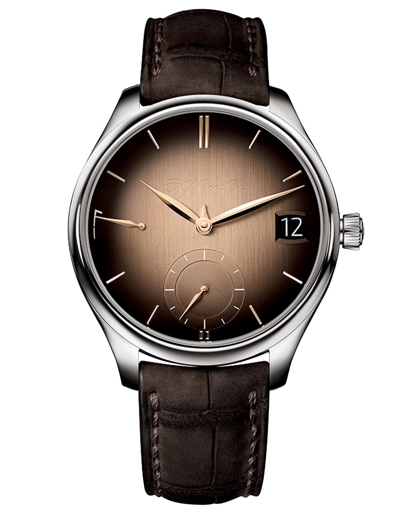 「エンデバー・パーペチュアルカレンダー スモークサーモン」手巻き、18KWGケース（42mm）、アリゲーターストラップ。3気圧防水。1039万5000円／H.モーザー（エグゼス）