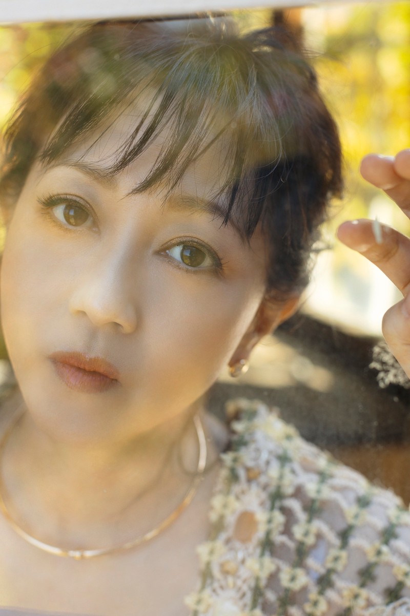 美しい人　浅香唯　WebLEON　LEON　スケバン刑事