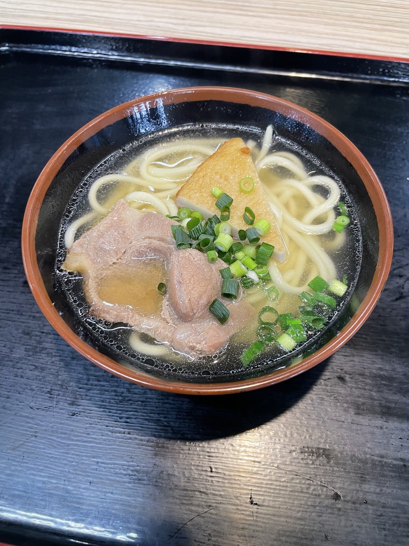 massi   マッシ　思考する食欲　イタリア  ケチャップ　LEON