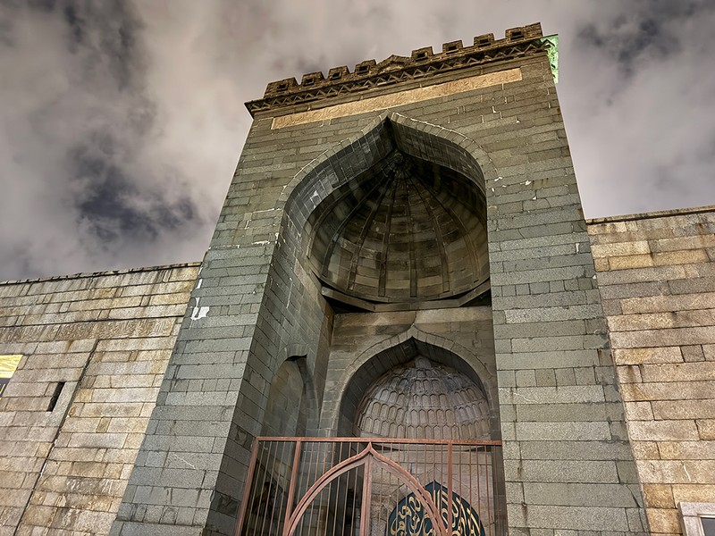 1009年にムスリム商人のために建てられた「清浄寺」。