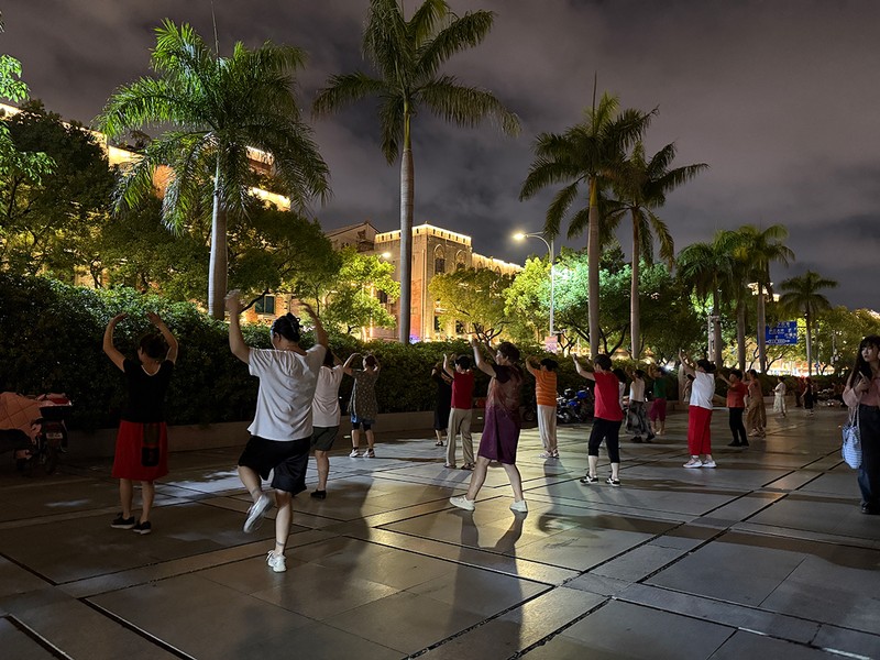 現地で見たかったお馴染みの野外体操。