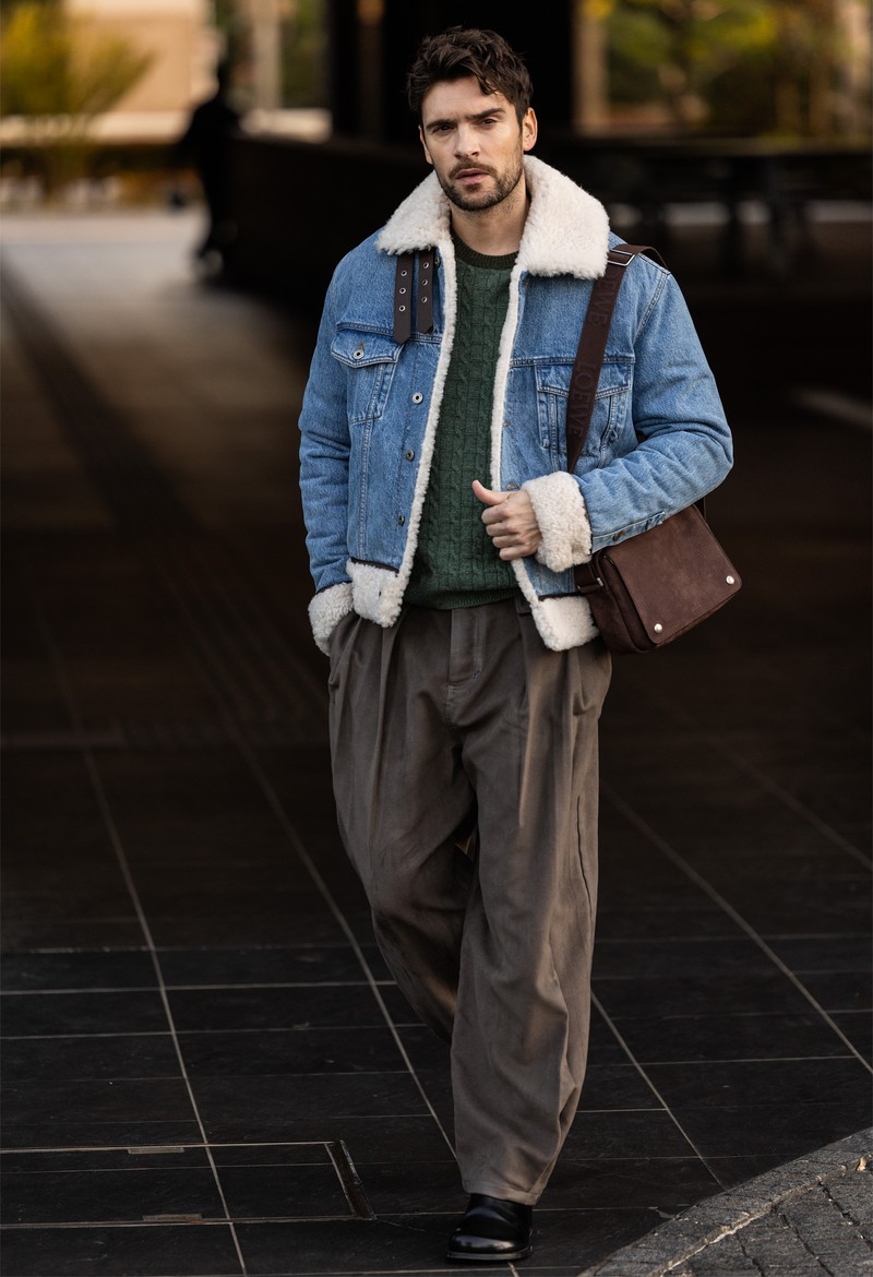 バッグ、バックパック、リュック、黒、コーデ