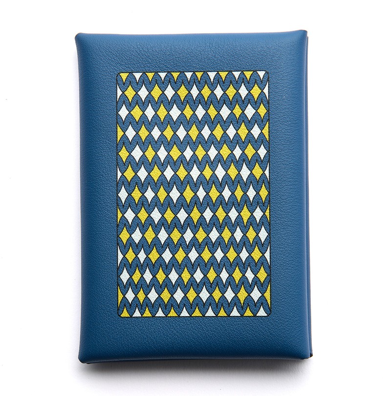 カードケース［W10.5×H7×D1.3㎝]13万6400円／エルメス（エルメスジャポン）