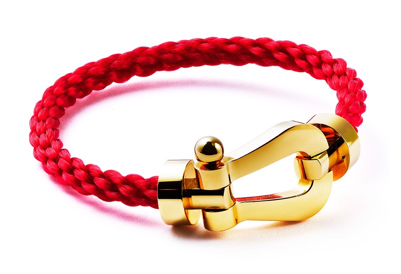 バックル160万6000円、ケーブル5万2800円／ともにフレッド（フレッド カスタマーサービス）