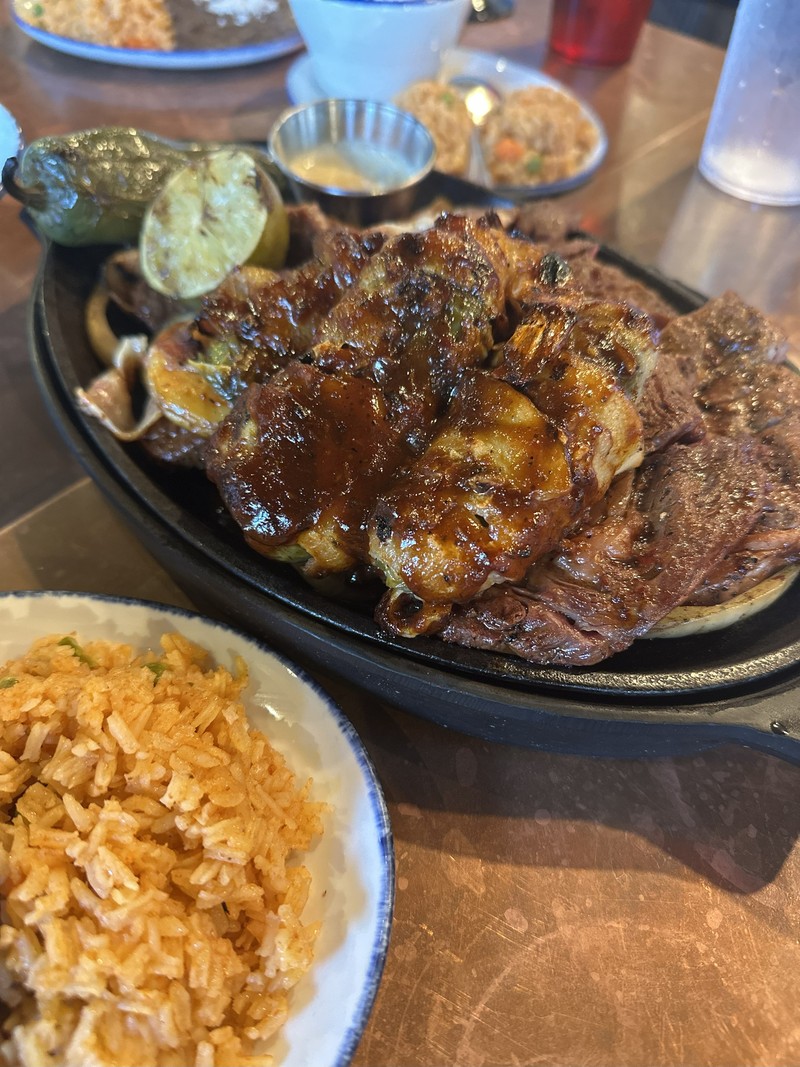 グリル系のメニューも好評。