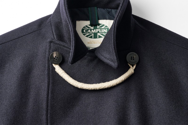 スナップ、海外スナップ、Pコート、着こなし、コーデ