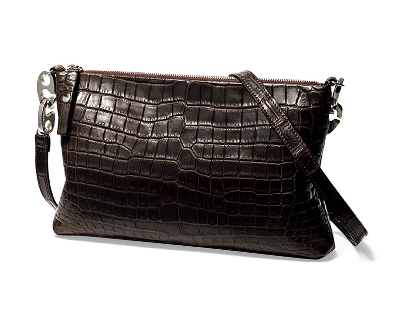 エキゾチックレザーをエレガントにこなすなら“コクまろブラウン”で