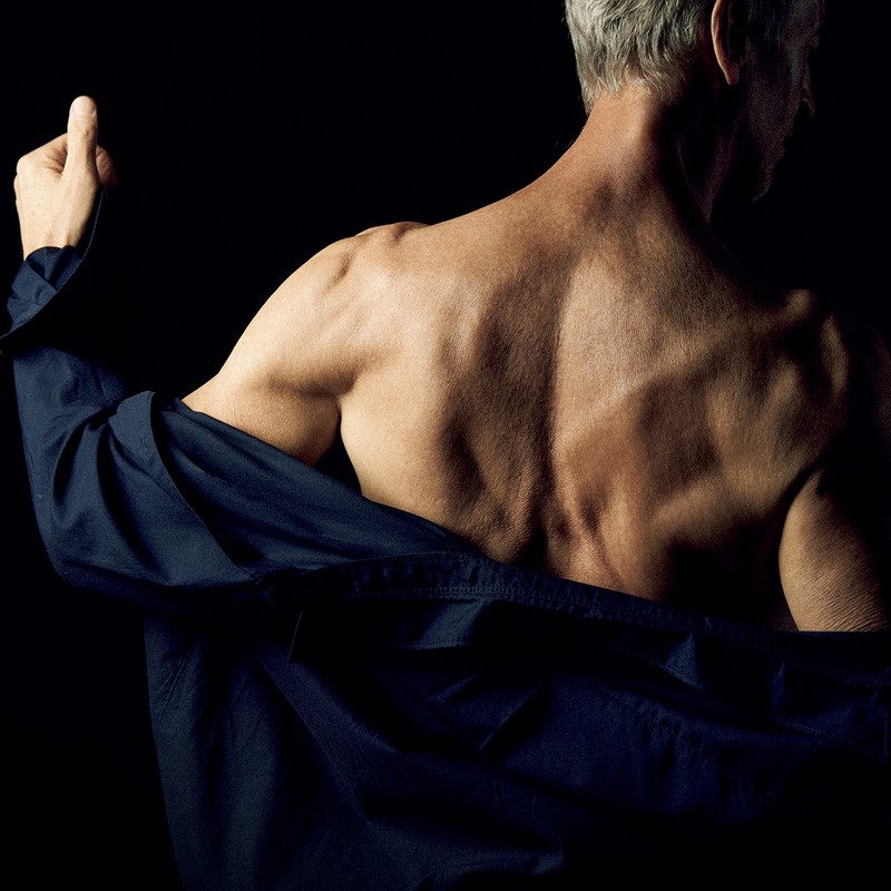 この冬、オヤジはまた若返る。スーツやデニムを着こなせるボディラインをサロンケアで仕込む!