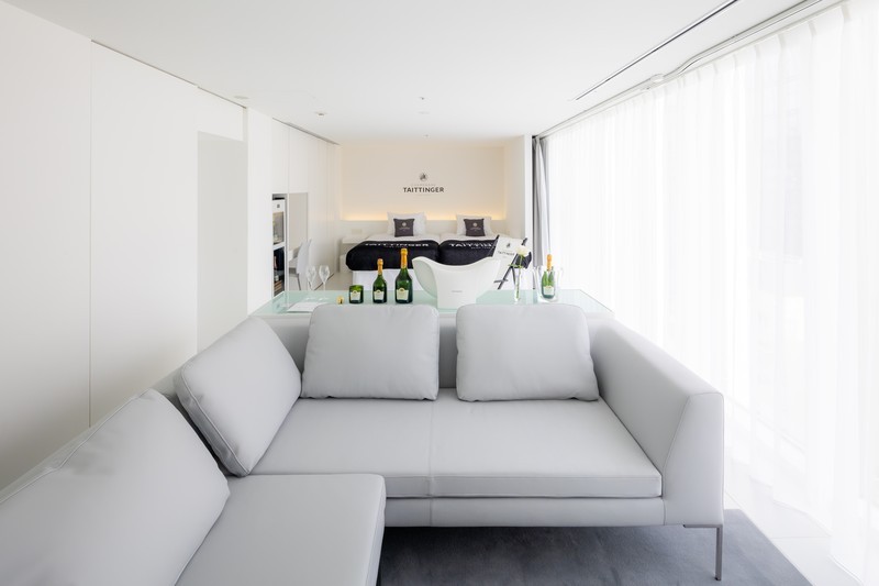 シャンパン・ホテル「Cuvée J2 Hôtel Osaka」